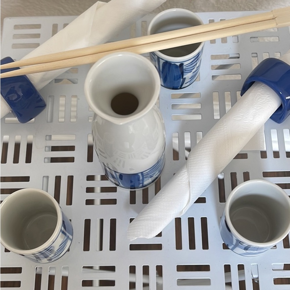 Sake set for 3 HOST PICK  🎉 - Picture 3 of 6